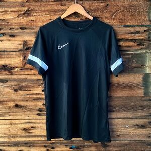 NIKE | Men's Black Sports Shirt L